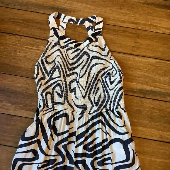 Jessica Simpson Romper😎❤💖 - Picture 3 of 8